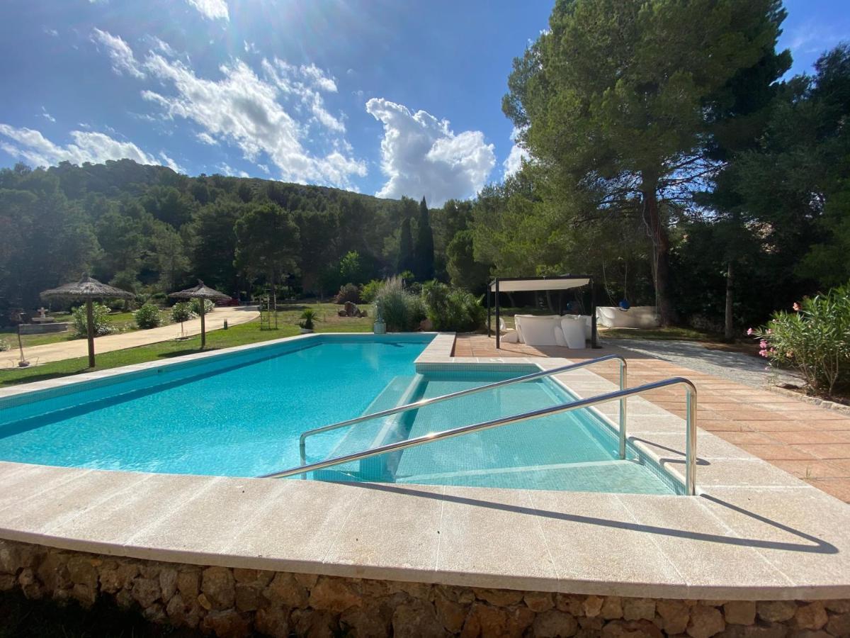 Private Villas Puerto Pollensa For Family Groups, Private Mountain Ideal For Runners, Trailers, Hikers, It Is Approximately 3 Minute Walk From The Beach Exterior foto